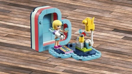 41386 LEGO Friends Stephanie&rsquo;s hartvormige zomerdoos