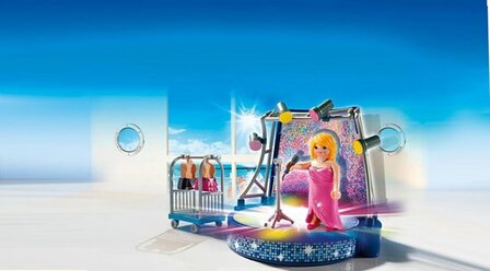 6983 PLAYMOBIL Family Fun Podium met artieste