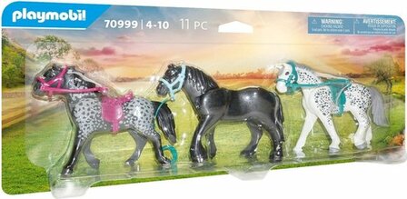 70999 PLAYMOBIL Country 3 paarden: het Friese paard. de Knabstrupper &amp; de Andalusi&euml;r 