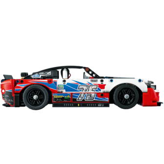 42153 LEGO Technic NASCAR Next Gen Chevrolet Camaro ZL1
