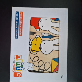 70834 Nijntje Pittenzakjes Gooien