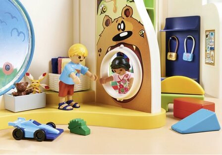 71601 PLAYMOBIL My Life 50YR Kinderdagverblijf &#039;De regenboog&#039;
