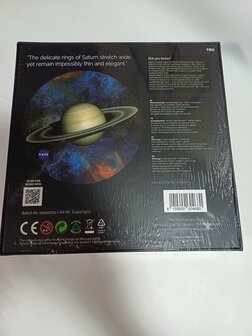 04680 NASA Puzzel Planeet Saturnus 1000 Stukjes