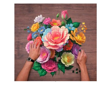59419 Shaped Puzzles Peonies &amp; Camellias Bloemvormige Puzzel &Oslash; 65 cm