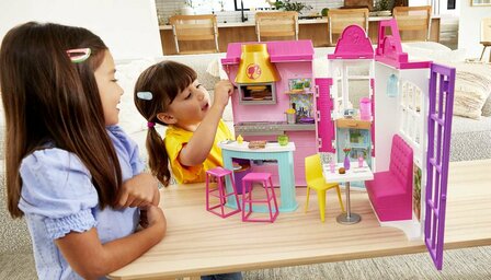 66145 Barbie Cook And Grill Restaurant