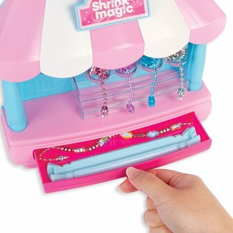 17587 Make it Real  &#039;Shrink Magic&#039; Zoete Verrassingen Armbandenwinkel