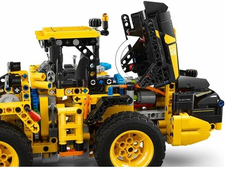 42209 LEGO Technic Volvo L120 Electric Wiellader