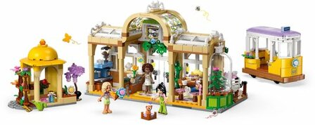 42671 LEGO Friends Plantencaf&eacute; en Bloemenwinkel
