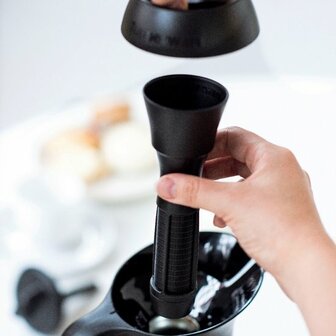 38131 Tupperware Theefilter Tup Plus