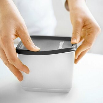 63278 Tupperware Cubix set van 3 vierkante dozen Transparant