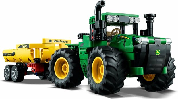 42136 LEGO Technic John Deere 9620R 4WD Tractor