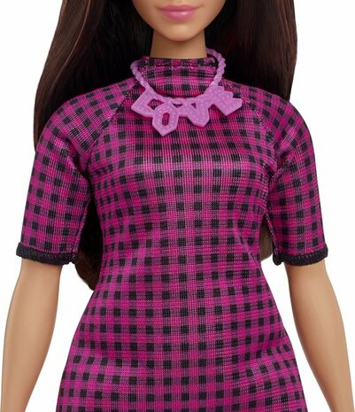 02047 Mattel Barbie Fashionistas Pop Pink Checkers