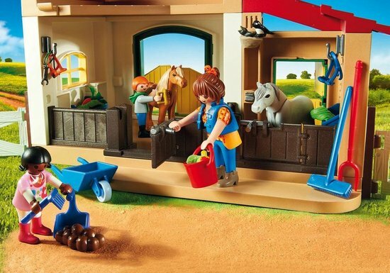 5684 Playmobil Country Pony Farm