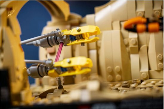 75380 LEGO Star Wars Mos Espa Podrace diorama