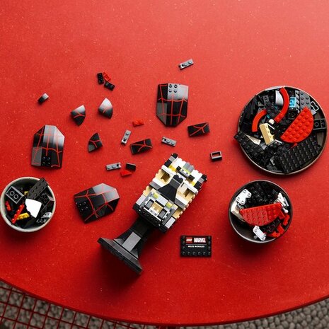 76329 LEGO Marvel Miles Morales Masker