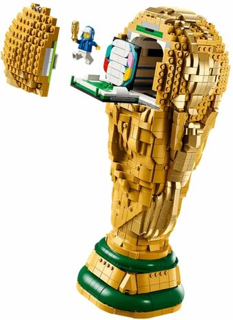43020 LEGO Editions Offici&euml;le FIFA World Cup Trofee Beker