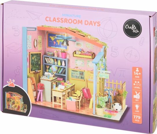 12884 Crafts & Co Miniatuur Classroom Days DIY Bouwpakket met LED Verlichting 