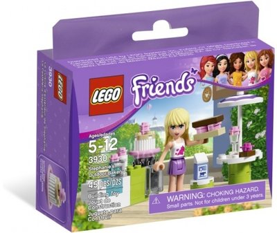 3930 LEGO Friends Stephanie's Buitenkeuken