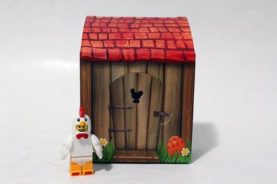 5004468 LEGO Paaskuiken minifiguur met huis