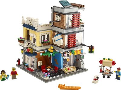 31097 LEGO Creator Woonhuis, Dierenwinkel & Café