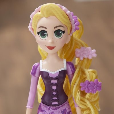 0180 Disney Princess Curl en Twirl Rapunzel - Speelfiguur