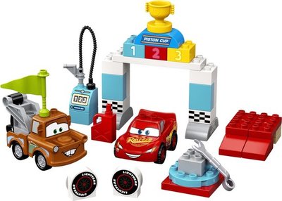 10924 LEGO DUPLO Cars Bliksem McQueen’s Racedag