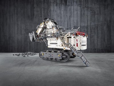 42100 Lego Technic Liebherr R 9800 Graafmachine