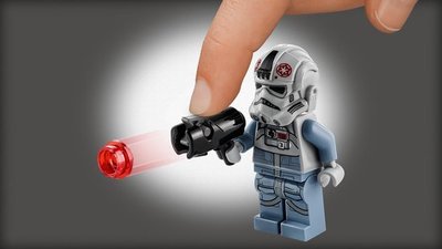 75298 LEGO Star Wars AT-AT vs Tauntaun Microfighters