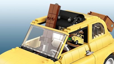 10271 LEGO Creator Expert Fiat 500