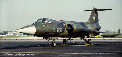 03904 Revell F-104G Starfighter schaal 1:72