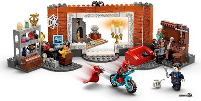 76185 LEGO Marvel Spiderman bij de Sanctum Uitvalbasis