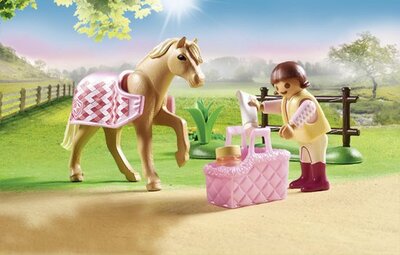 70521 PLAYMOBIL Country Collectie pony 'Duitse rijpony'