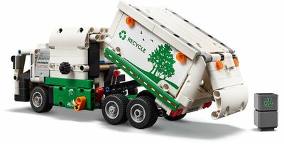42167 LEGO Technic Mack LR Electric vuilniswagen