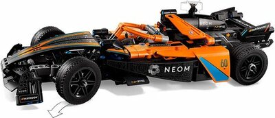 42169 LEGO Technic NEOM McLaren Formula E racewagen