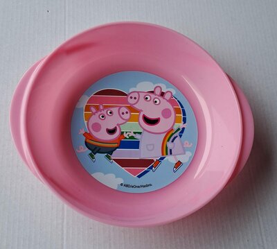81219 Peppa Pig Bord Diep Roze 15 cm