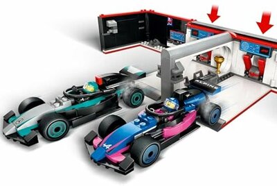 60444 LEGO City F1 garage met Mercedes-AMG en Alpine auto's