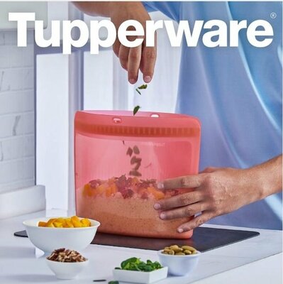 64639 Tupperware Ultimate Silicone Bag Roze maat S