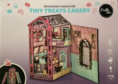 36675 Crafts&Co Bookshelf Miniature Tiny Treats Cakery DIY Bouwpakket met Ledverlichting