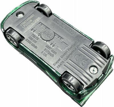 08740 SIKU Metalen Raceauto Magma 2 Groen Speciale Editie    