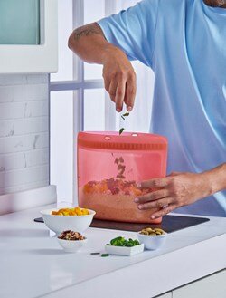 58843 Tupperware Ultimate Silicone Bag XL Roze