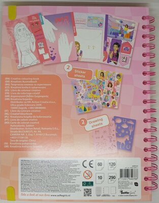 49766 Selfie Girls Creative Designer